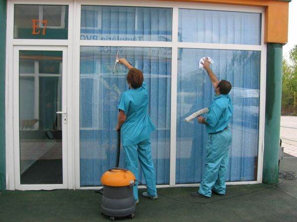 Cleaning in buildings is not a major issue throughout Europe.